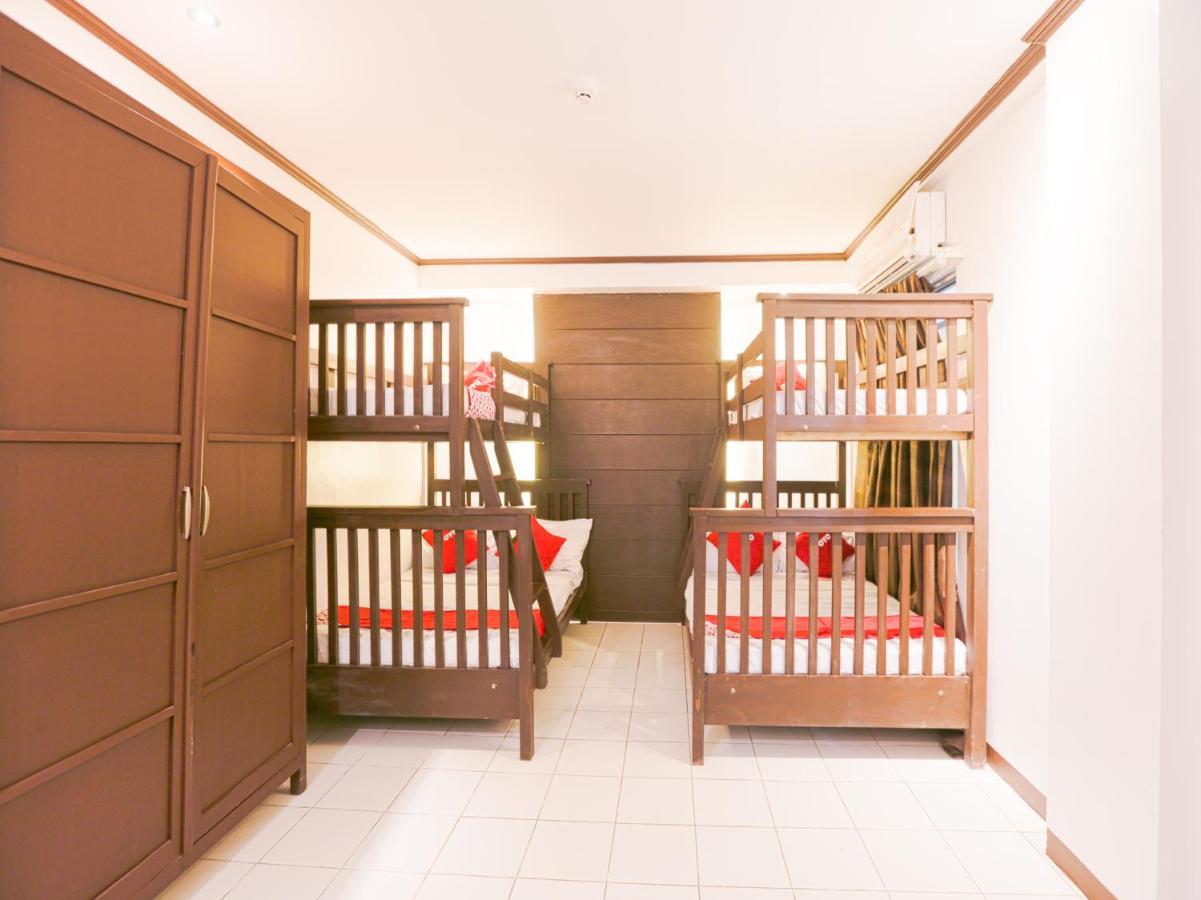 Oyo 759 Royal South Garden Suites Tagaytay City Kültér fotó